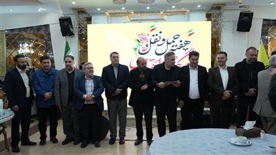 گرامیداشت روز حمل و نقل در كمال‌شهر با تجلیل از رانندگان پر تلاش شهری